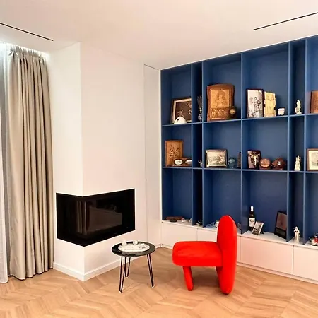 Centre Penthouse تيرانا