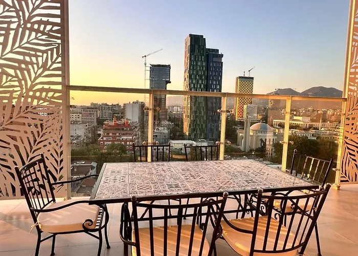 Centre Penthouse Apartmán