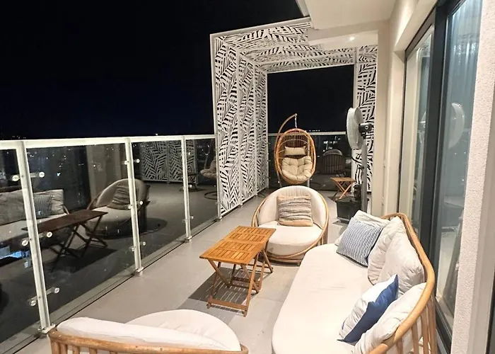 Апартаменты Centre Penthouse