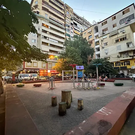 Centre Penthouse Apartmán Tirana