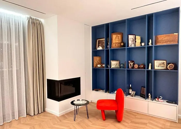 Centre Penthouse تيرانا